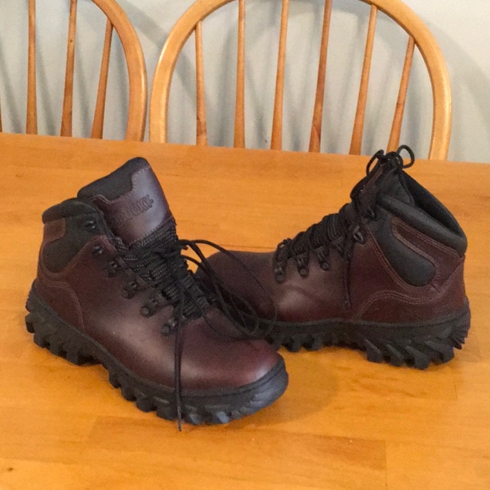 New Rocky Waterproof Hiking Boots